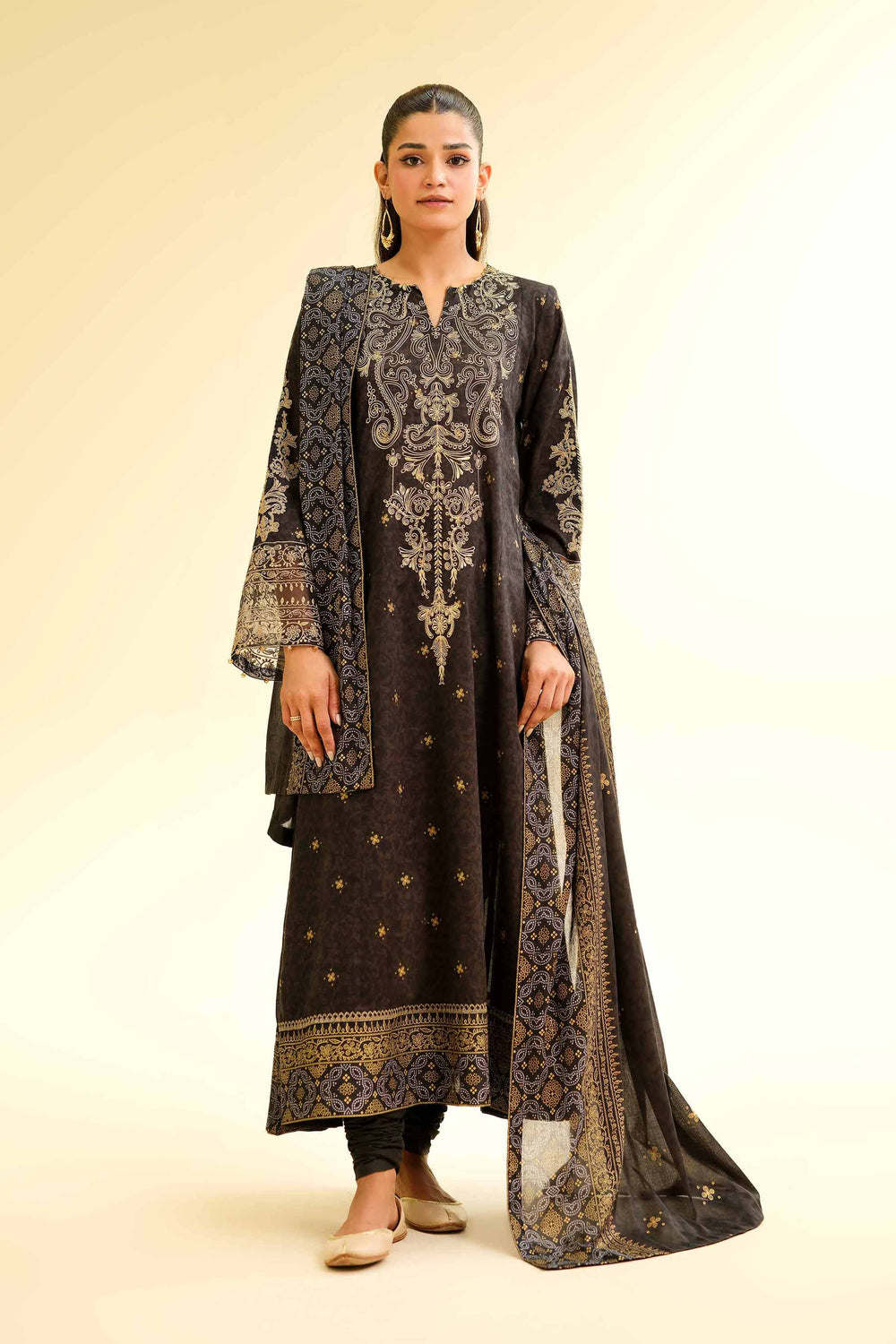 sachin and babi light blue dress Embroidered Suit Nishat Summer Nishat Linen Embroidered Collection 2018 Nishat  Dress Design 2019 Linen Sale Nishat main image 0