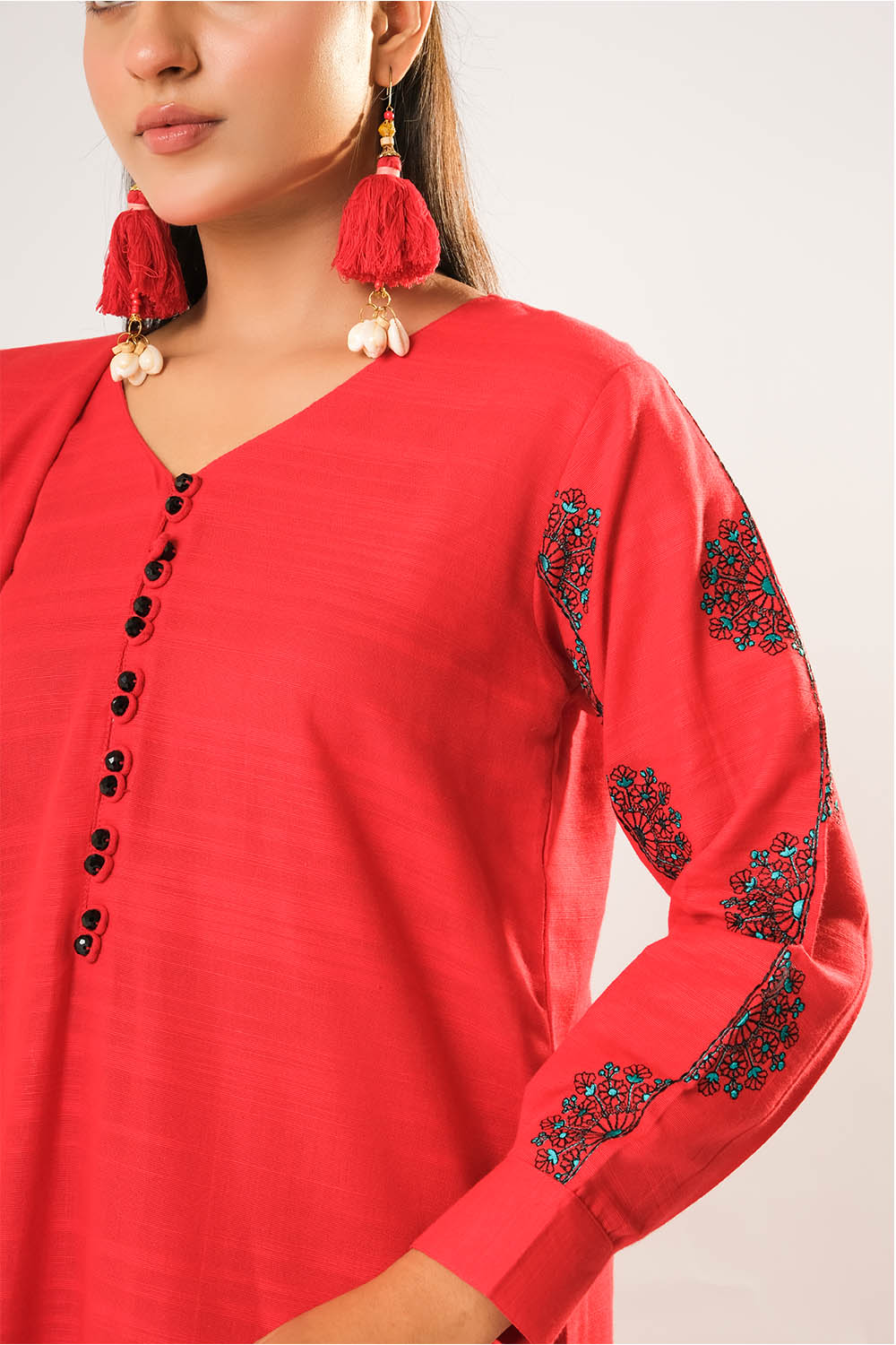 Cotton Khaddar Plain Red Stitched Suit - Senorita