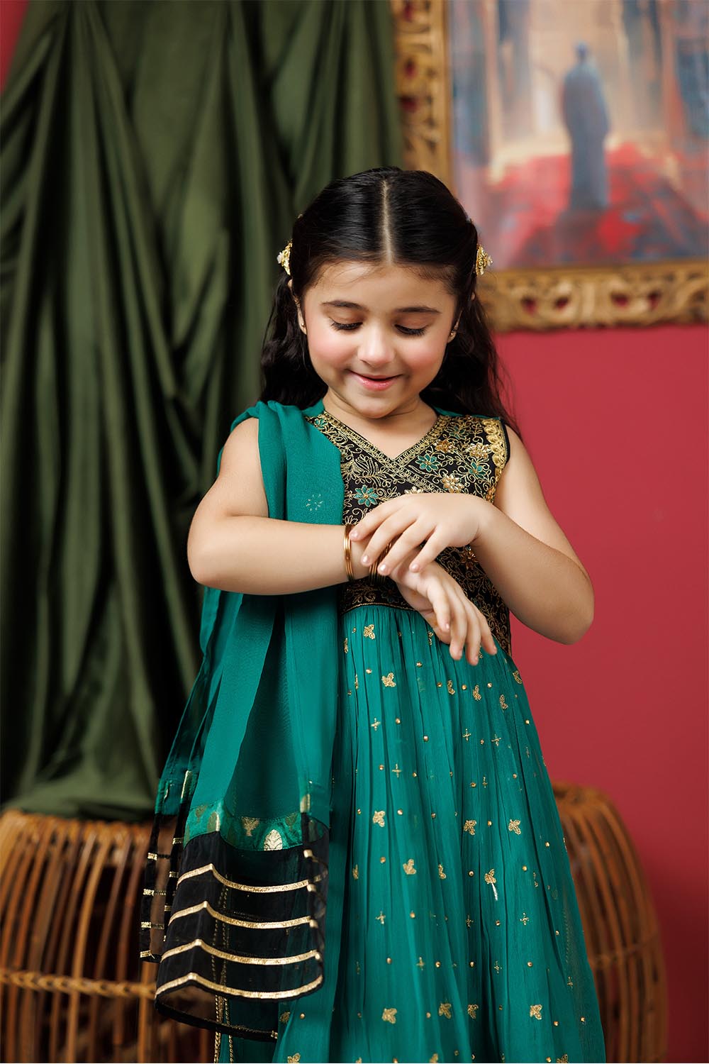 Viscose Crinkle Chiffon Green Stitched Suit - Senorita