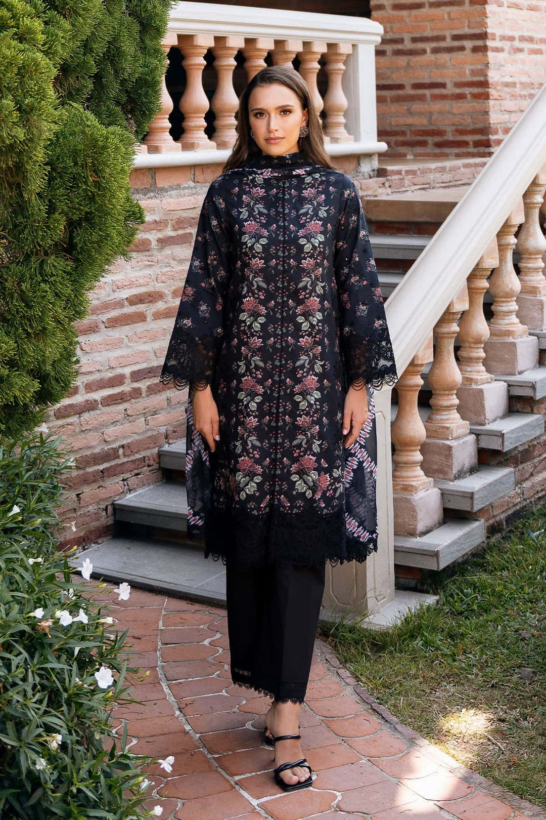 Lorien A - Afrozeh Damask The Holiday Edit '25 Stitched
