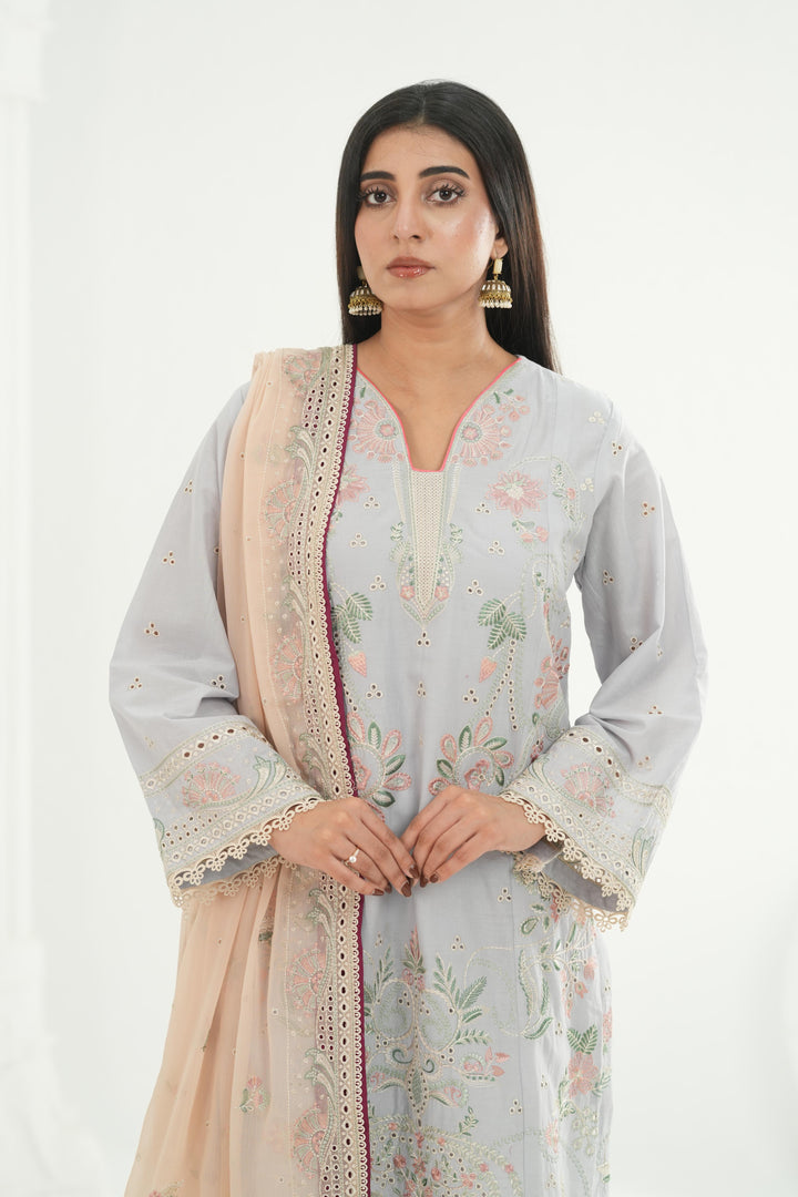 Elian - Xenia Namah Summer 26' Stitched