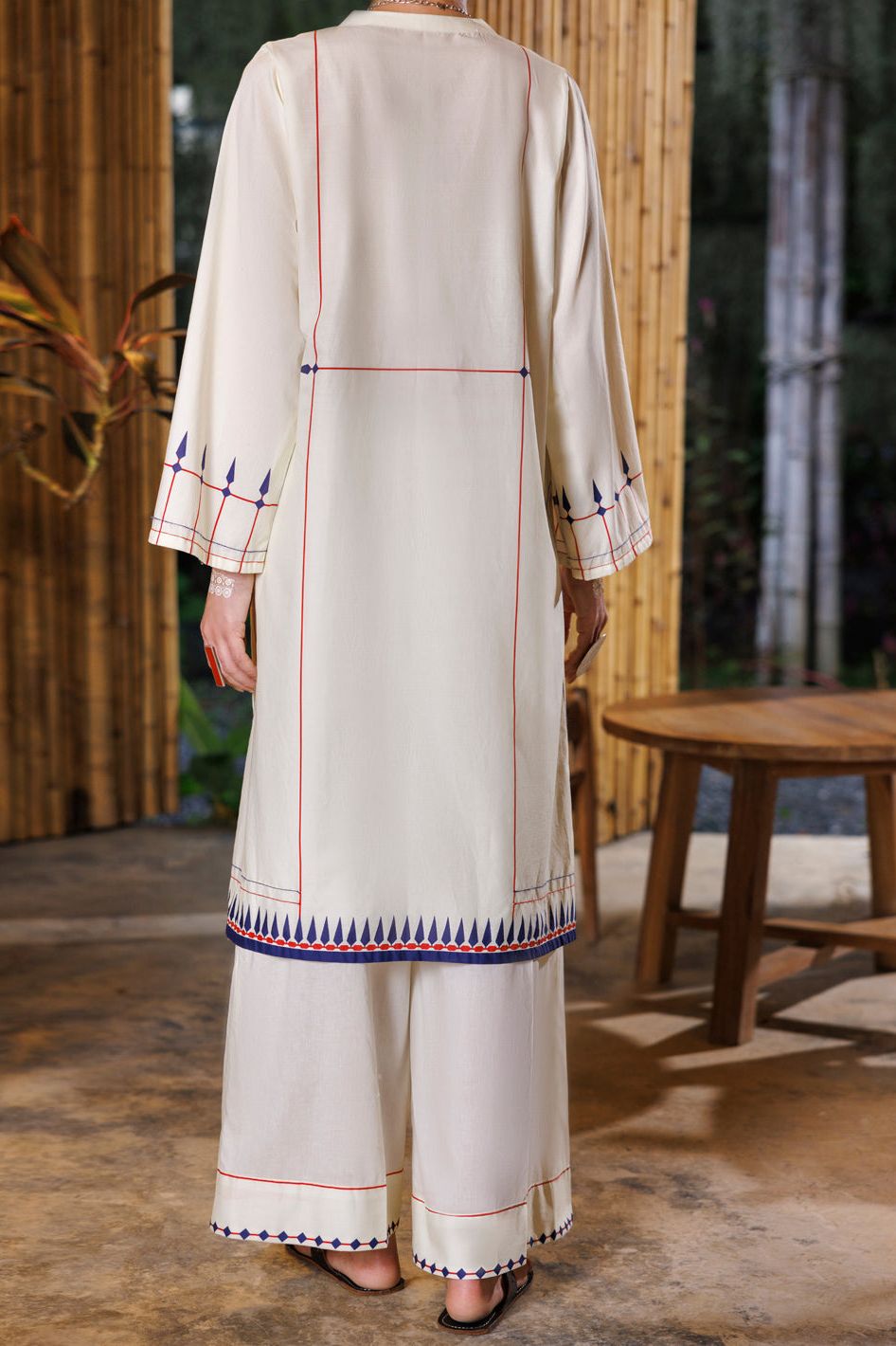 Lawn Ivory Stitched Suit - Almirah