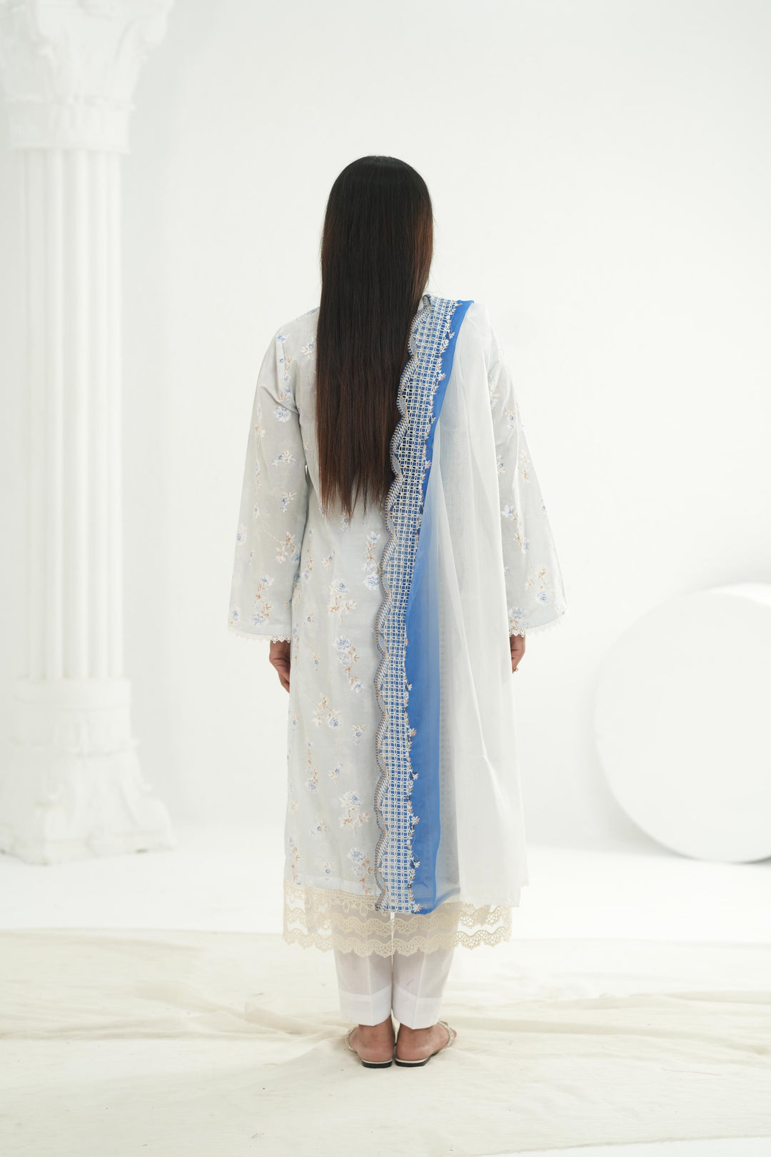 Lisse - Xenia Namah Summer 26' Stitched