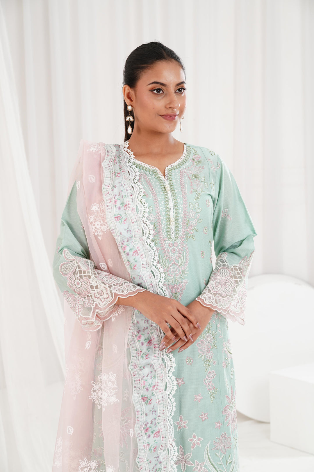 Ksenia - Xenia Luxury Lawn Stitched