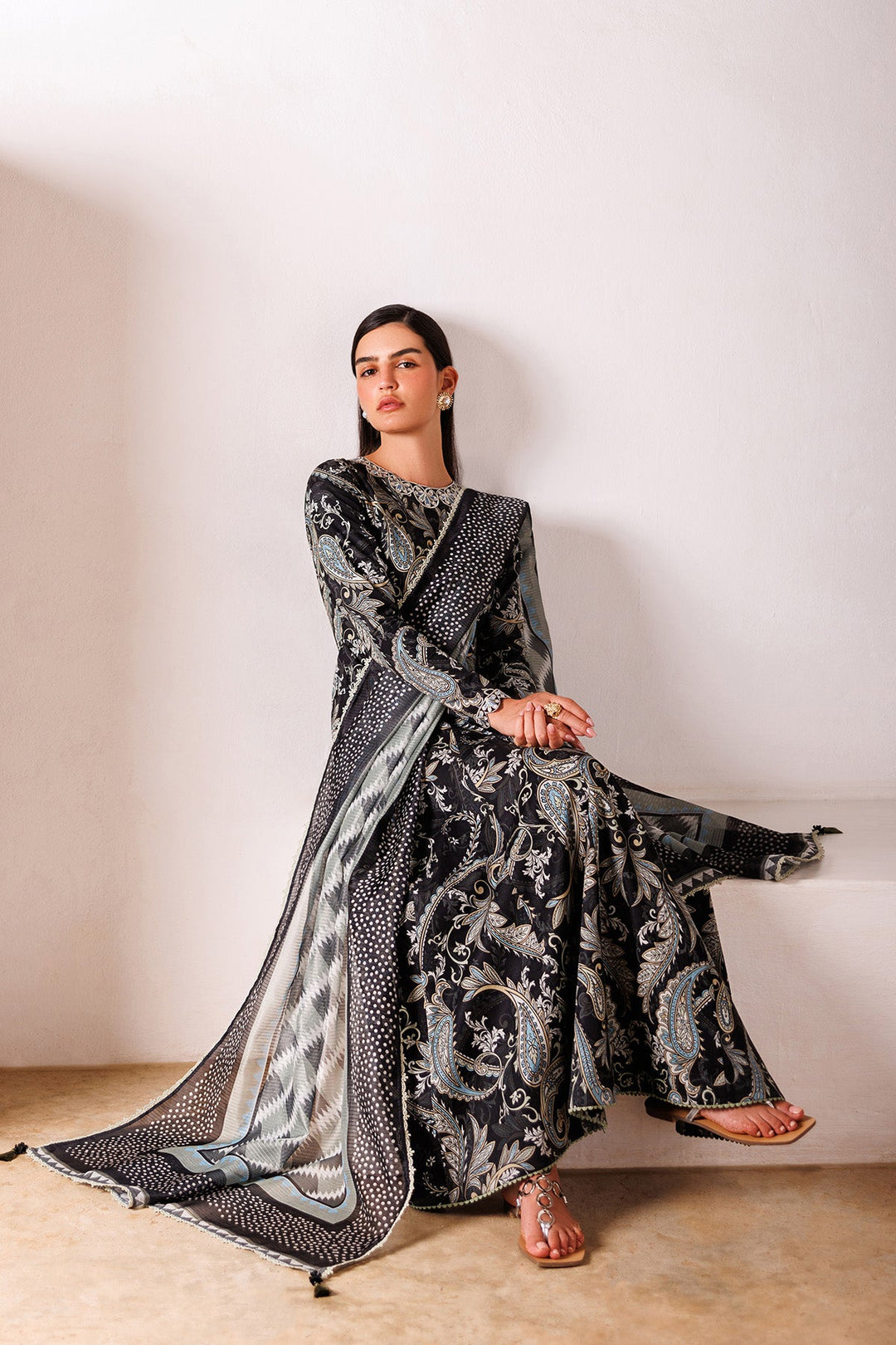Embroidered Lawn Black Stitched Suit - Jazmin