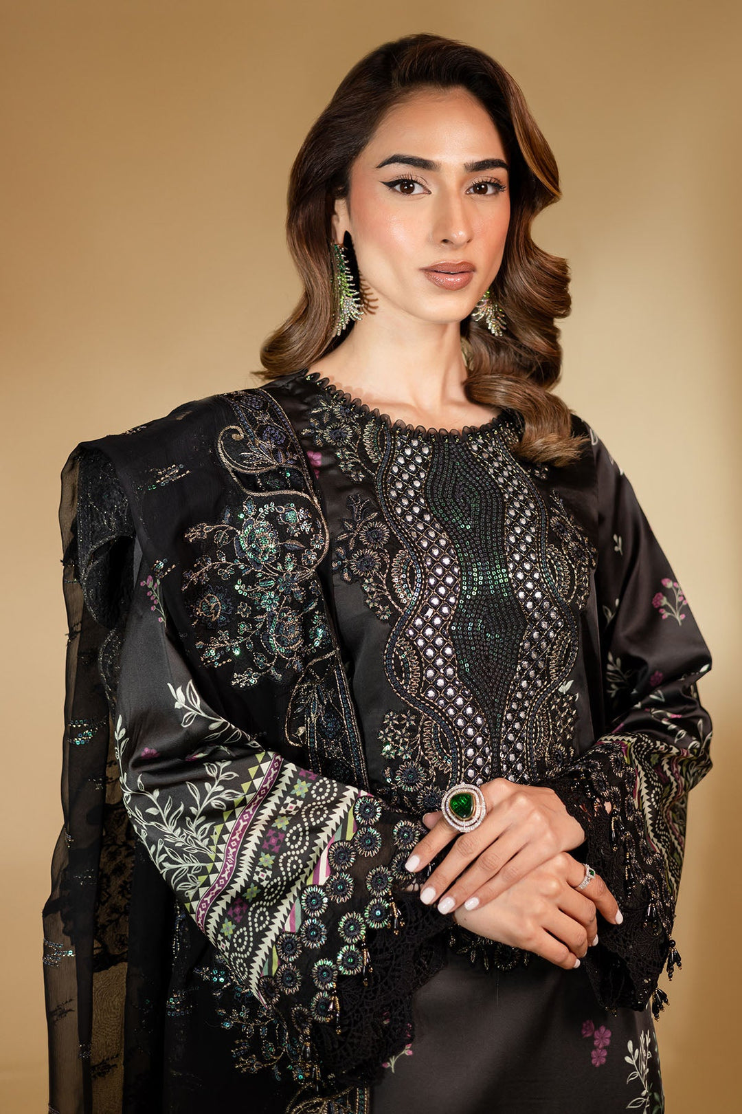 Silk Black Stitched Suit - Nureh
