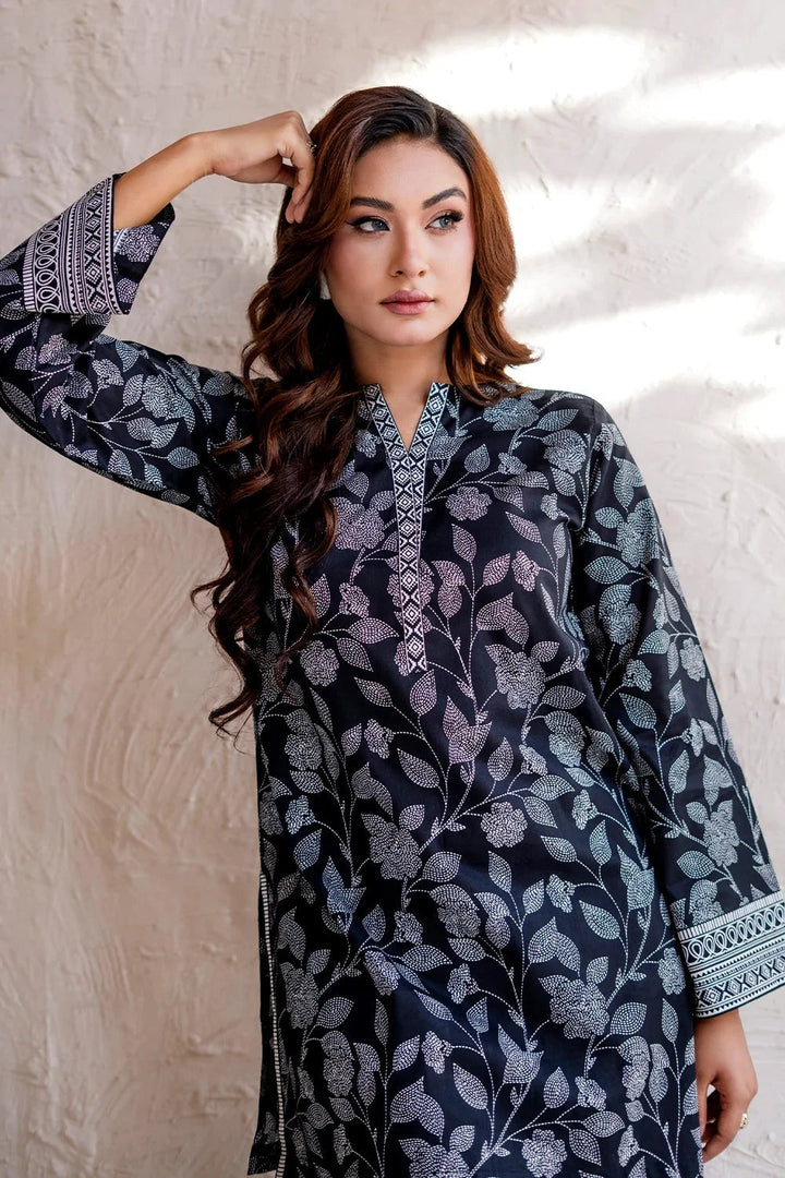 Printed Lawn Black & White Stitched Suit - Khas
