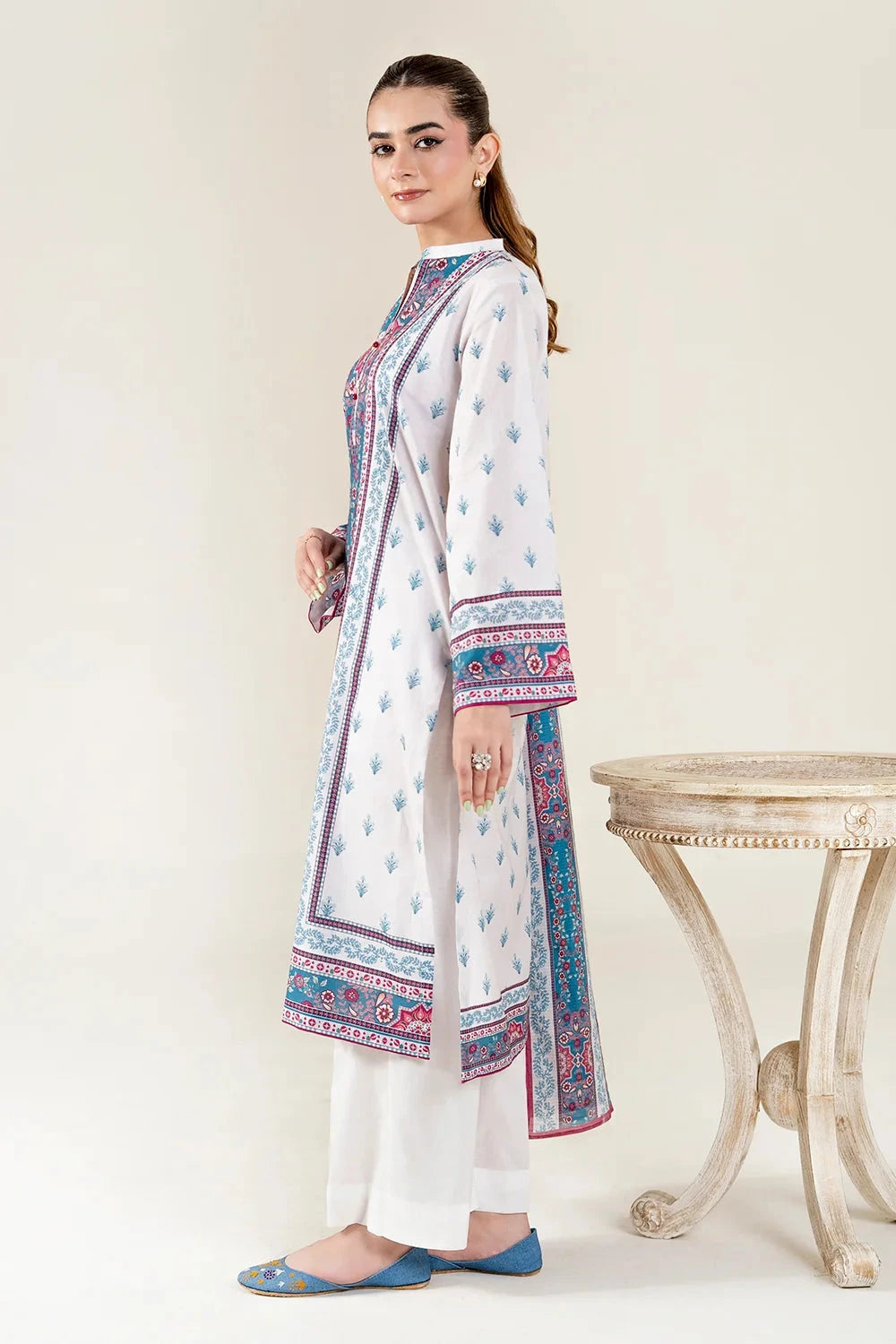 Printed Lawn Off White Stitched Suit - Khas