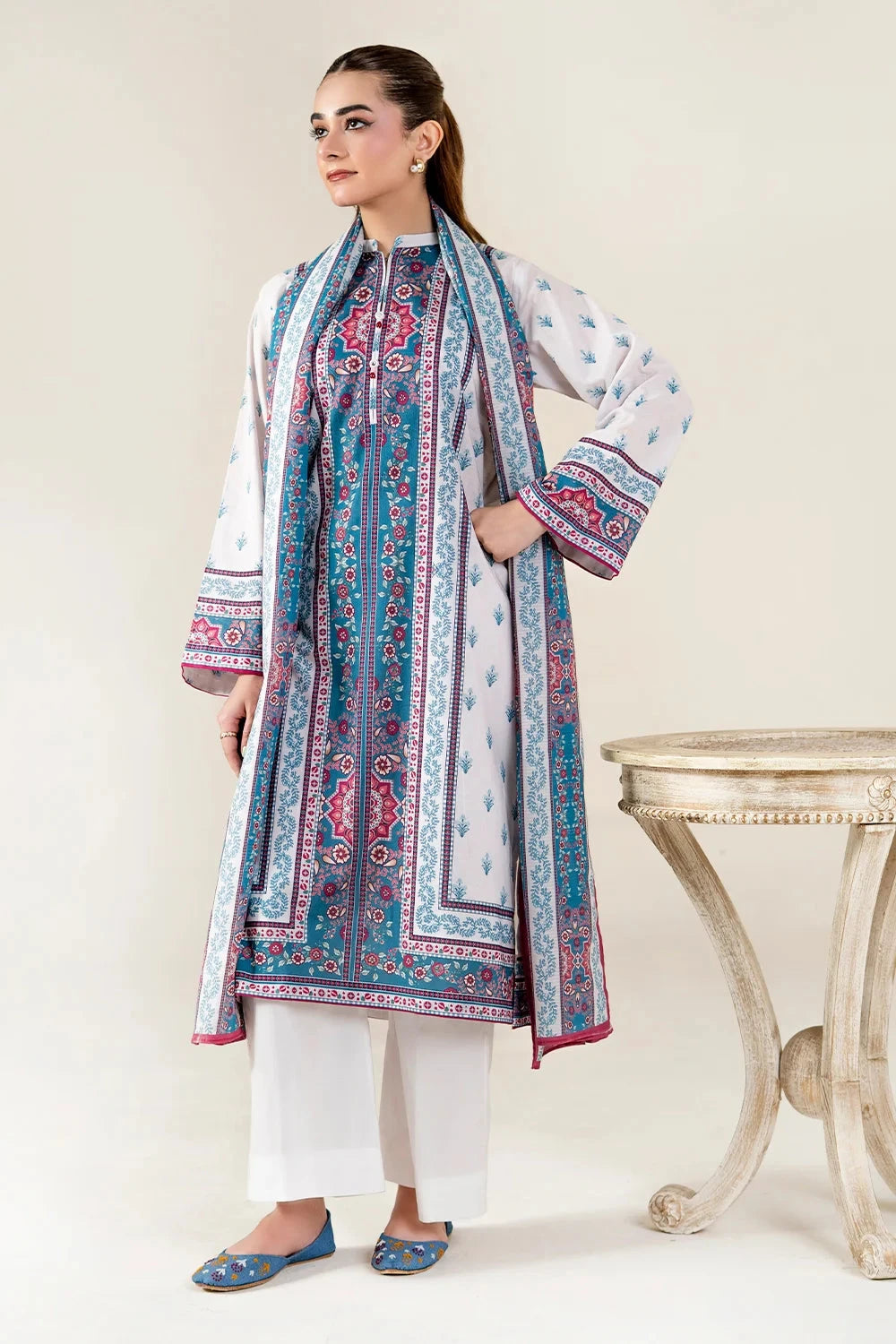 Printed Lawn Off White Stitched Suit - Khas