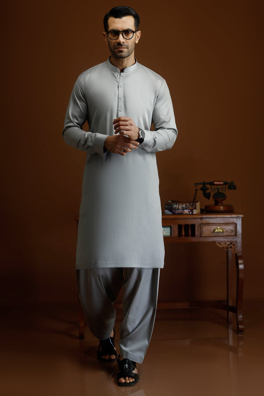 Cotton Abbe Stone Shalwar Kameez - Cast & Crew