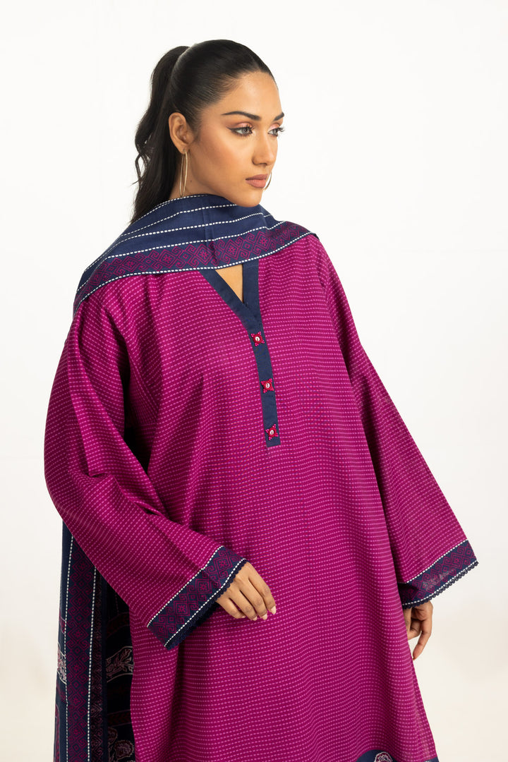 Khaddar Printed Magenta Stitched Suit - Gul Ahmed