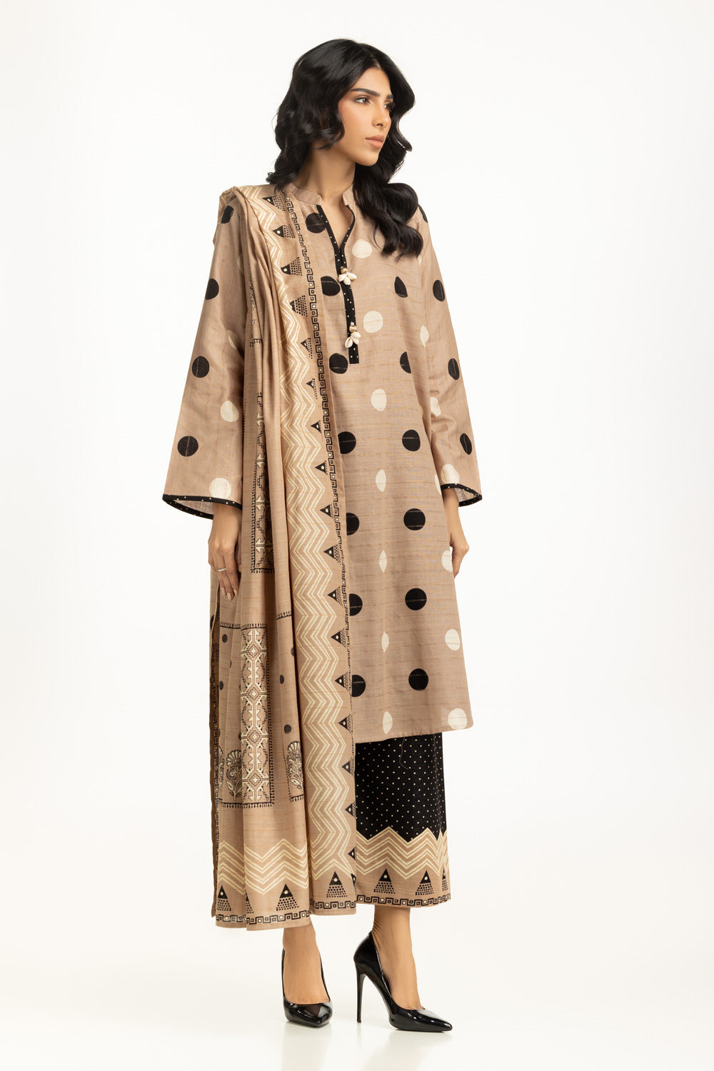 Khaddar Printed Brown Stitched Suit - Gul Ahmed