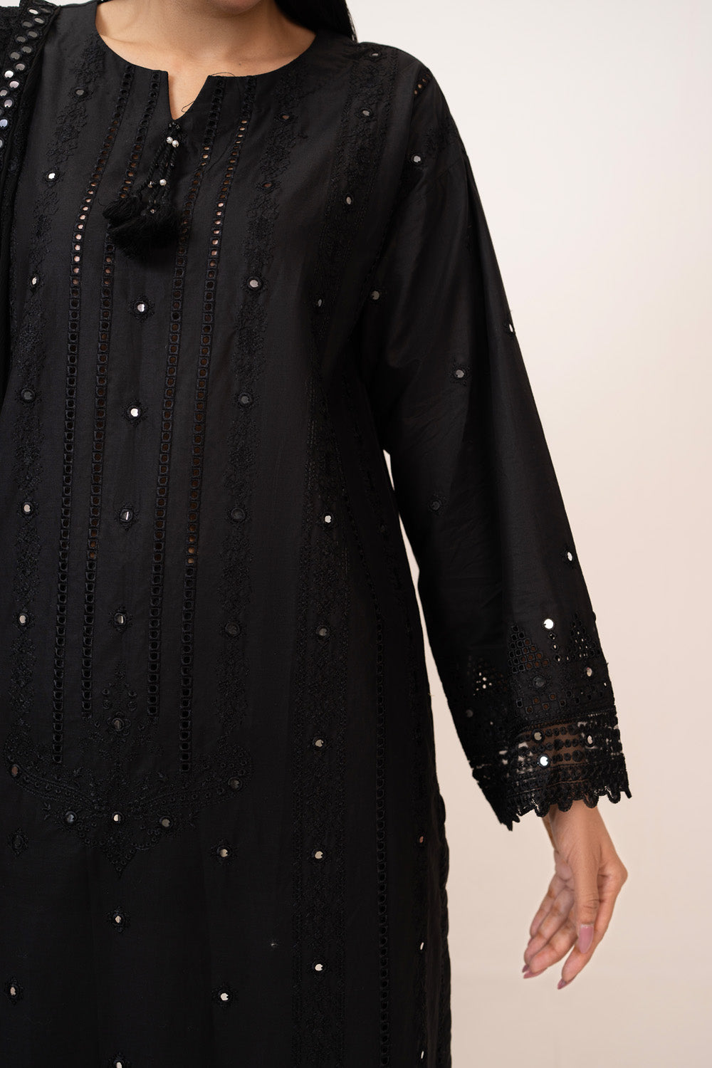 Embroidered Lawn Black Stitched Suit - Gul Ahmed