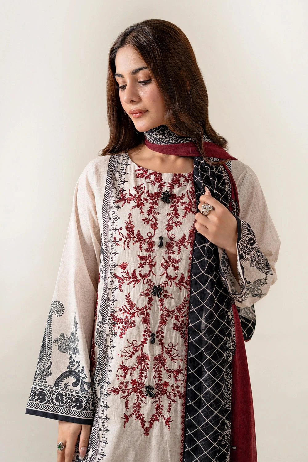 Embroidered Lawn Quill Grey Stitched Suit - Khas