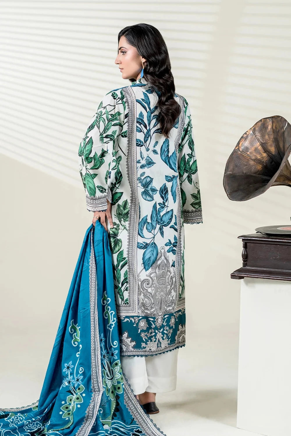 Printed Lawn Ash White Stitched Suit - Khas