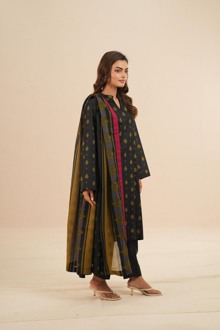 Lawn Black Stitched Suit - Nishat
