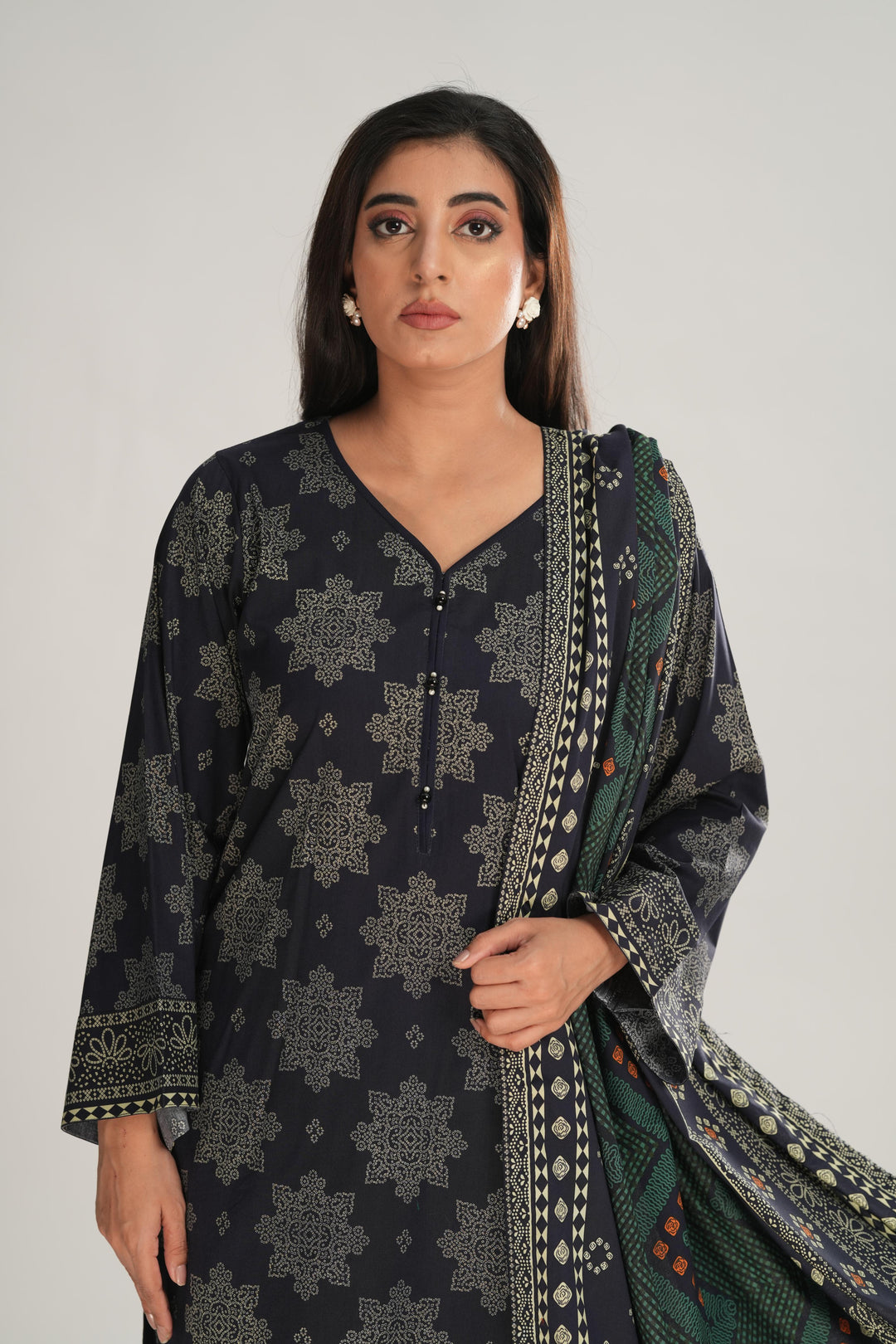 Linen Black Stitched Suit - Nishat