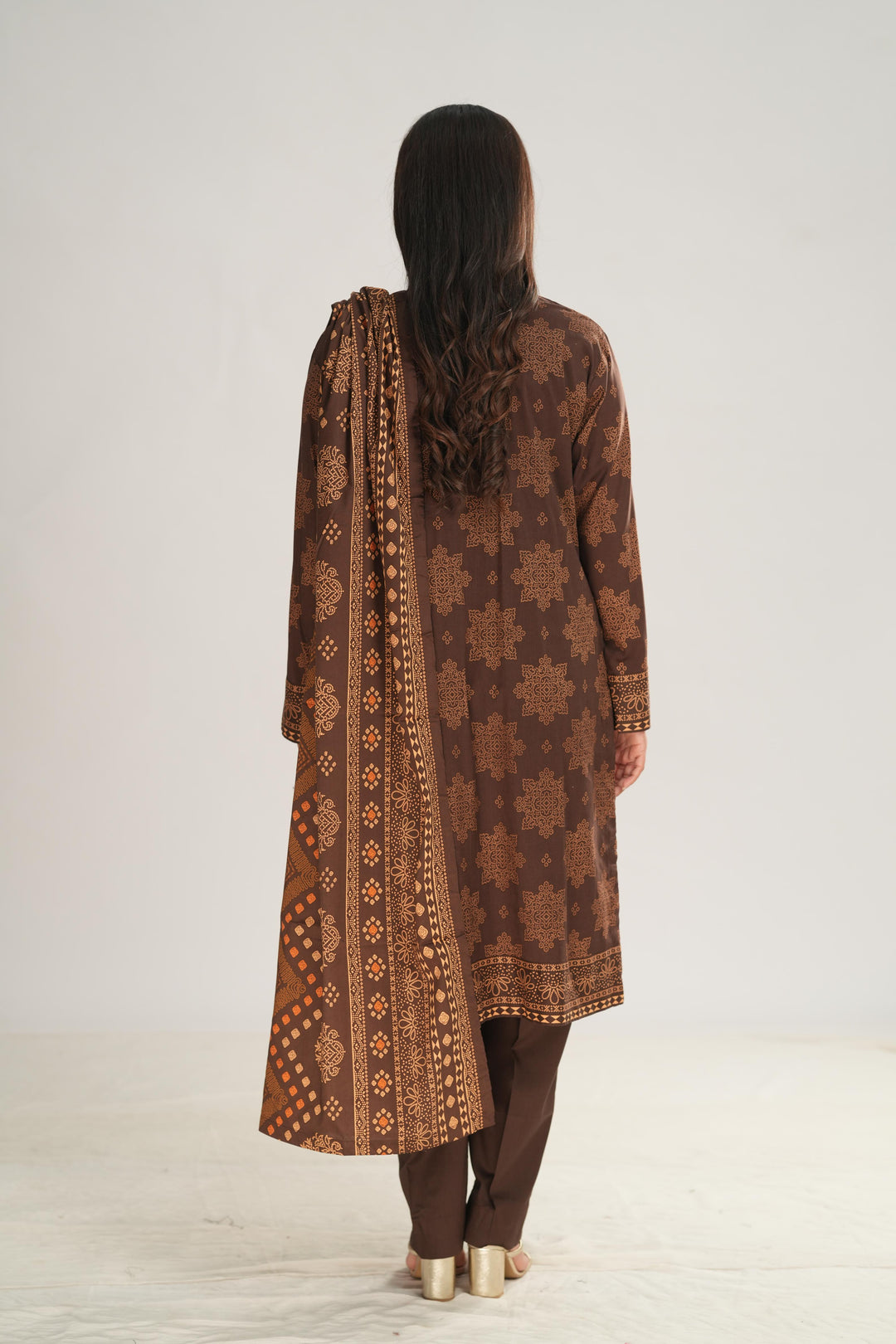 Linen Maroon Stitched Suit - Nishat