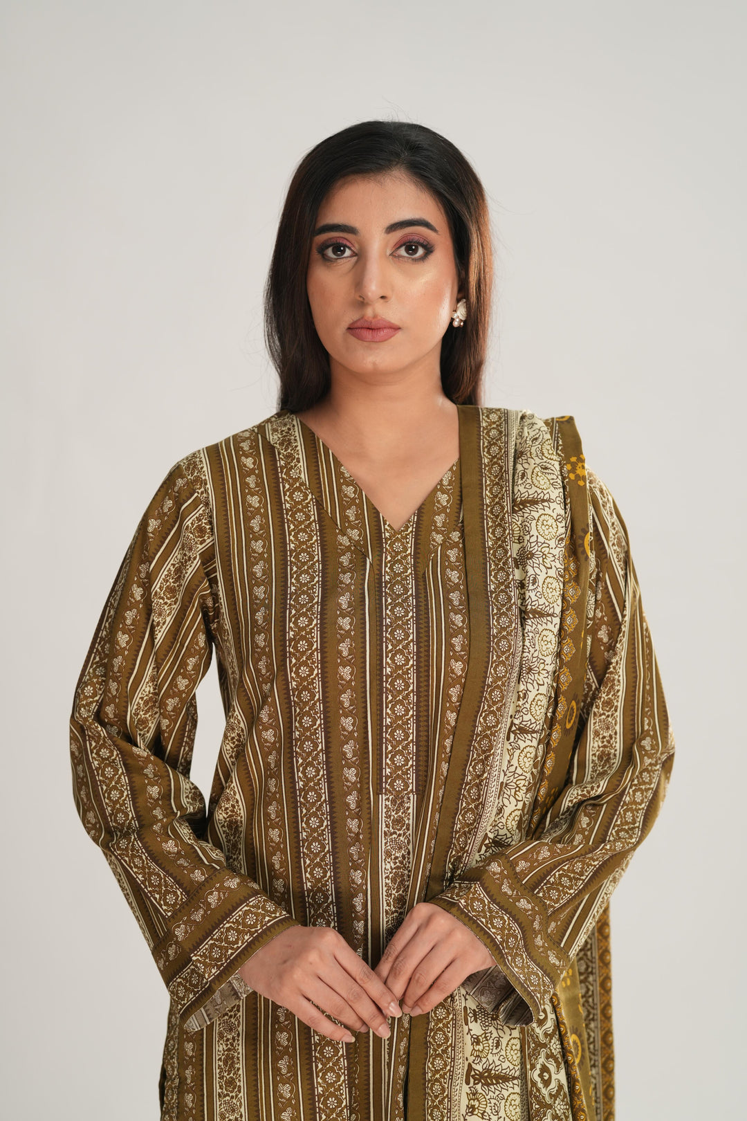 Linen Green Stitched Suit - Nishat
