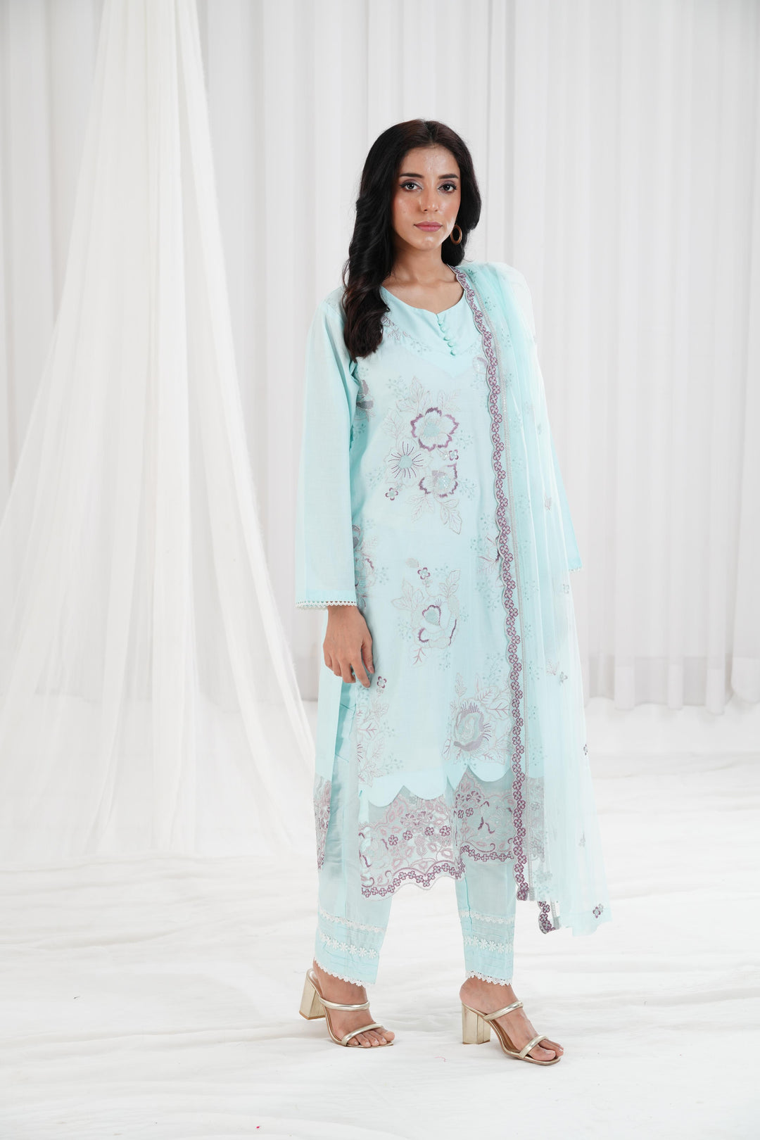 Embroidered Aqua Stitched Suit - Nishat