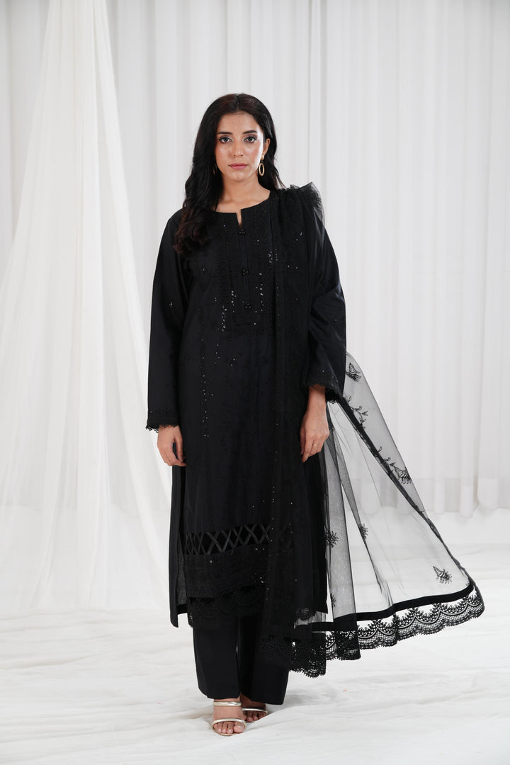 Embroidered Black Stitched Suit - Nishat