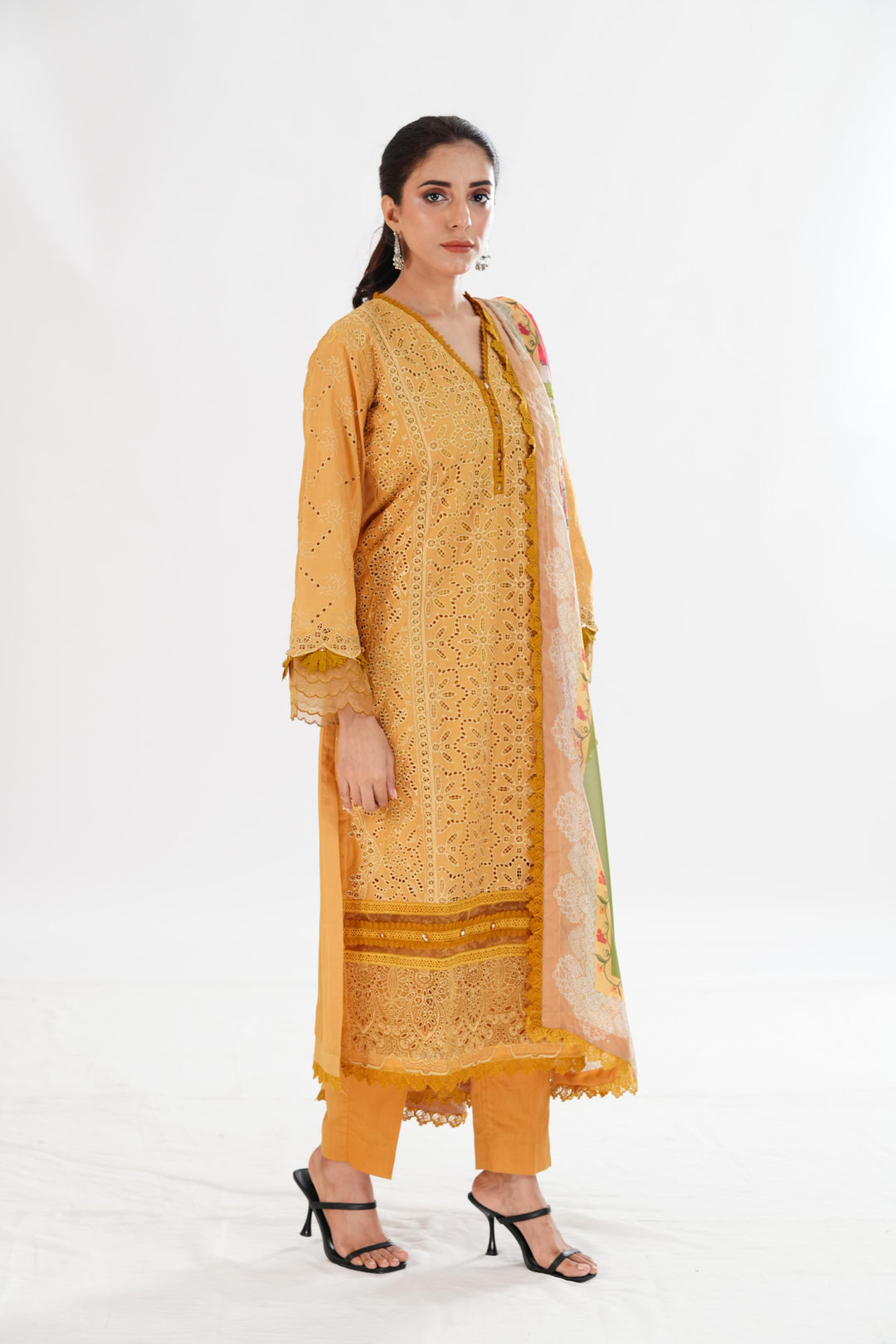 Geneva - Motifz Premium Lawn Stitched