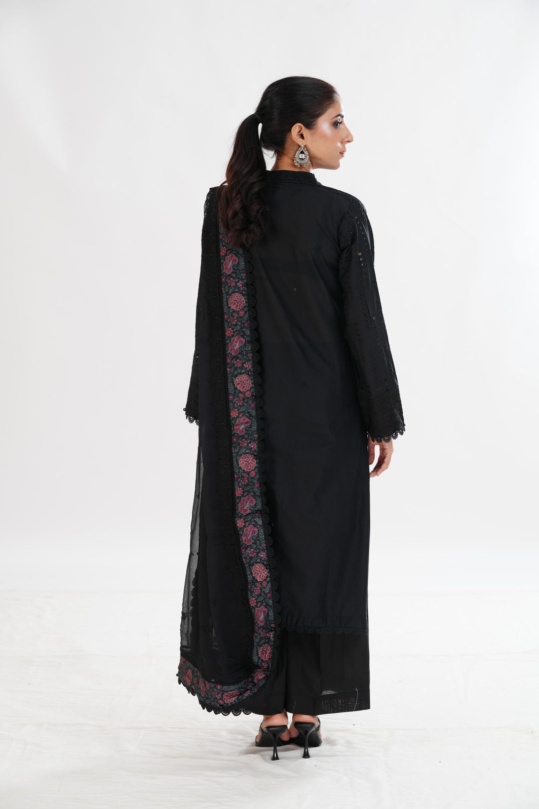 Courtney - Motifz Premium Lawn Stitched