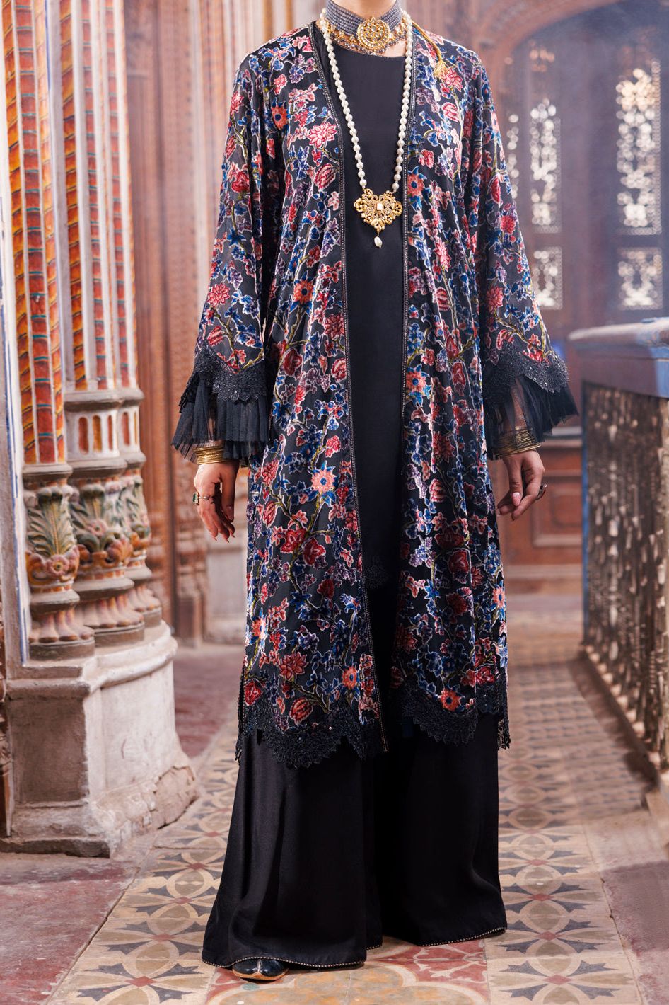 Palachi Black Stitched Suit - Almirah