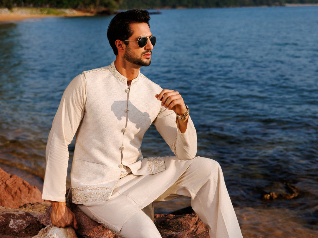 Blended Off White Waist Coat - Almirah