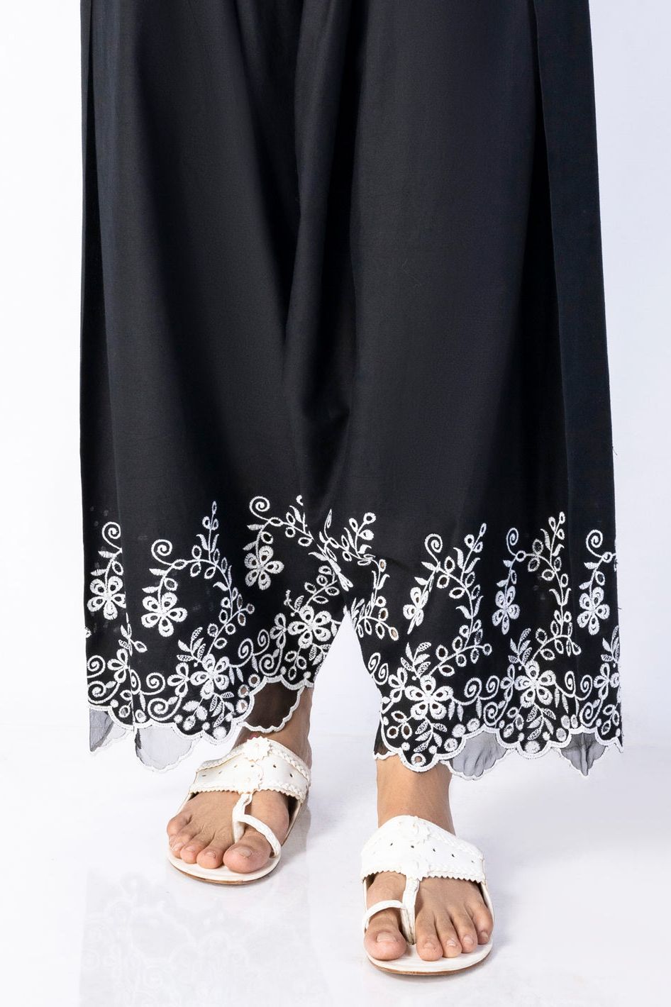 Cambric Black Trouser - Almirah