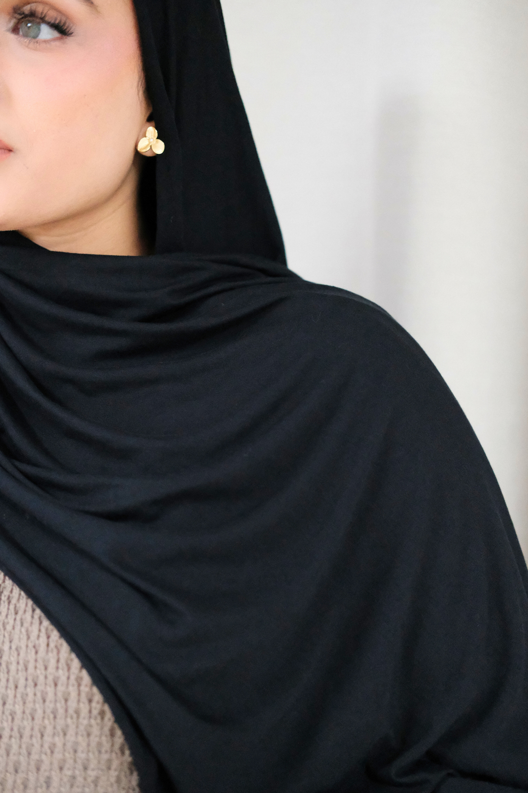 Black Premium Jersey Hijab