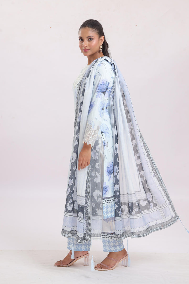 Arbor - Alizeh Levana Embroidered Stitched