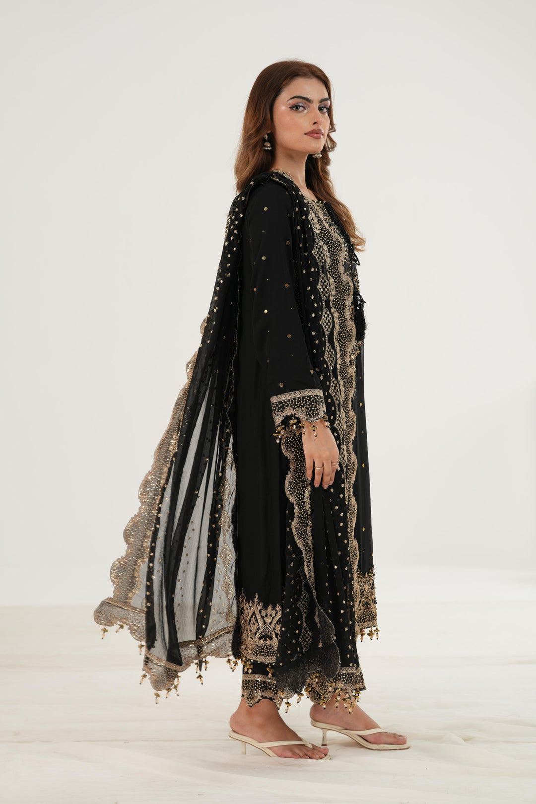 Reshma - Alizeh Reena Handmade Stitched