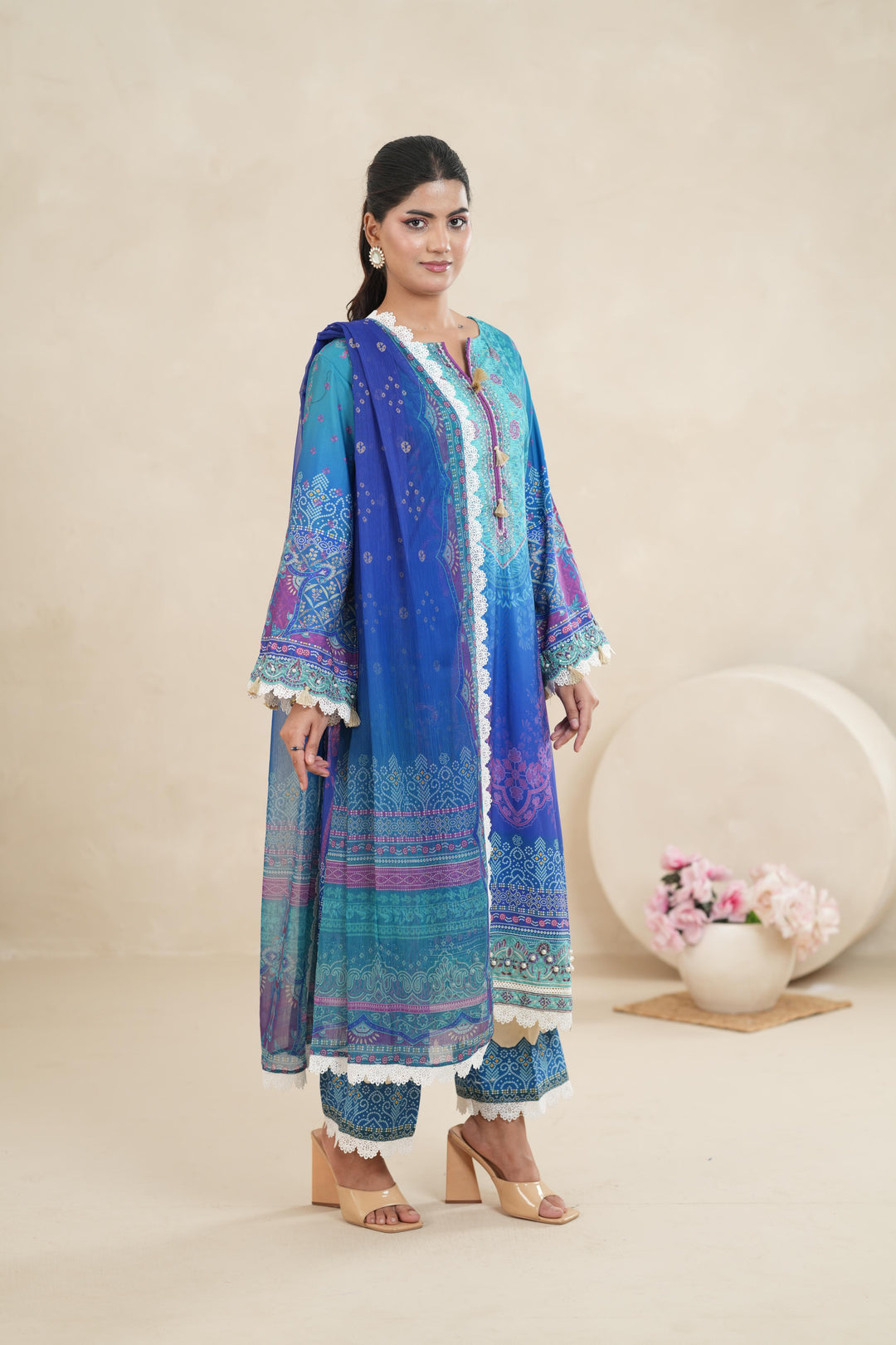 Design 7 - Stonez Silk Symphony Stitched