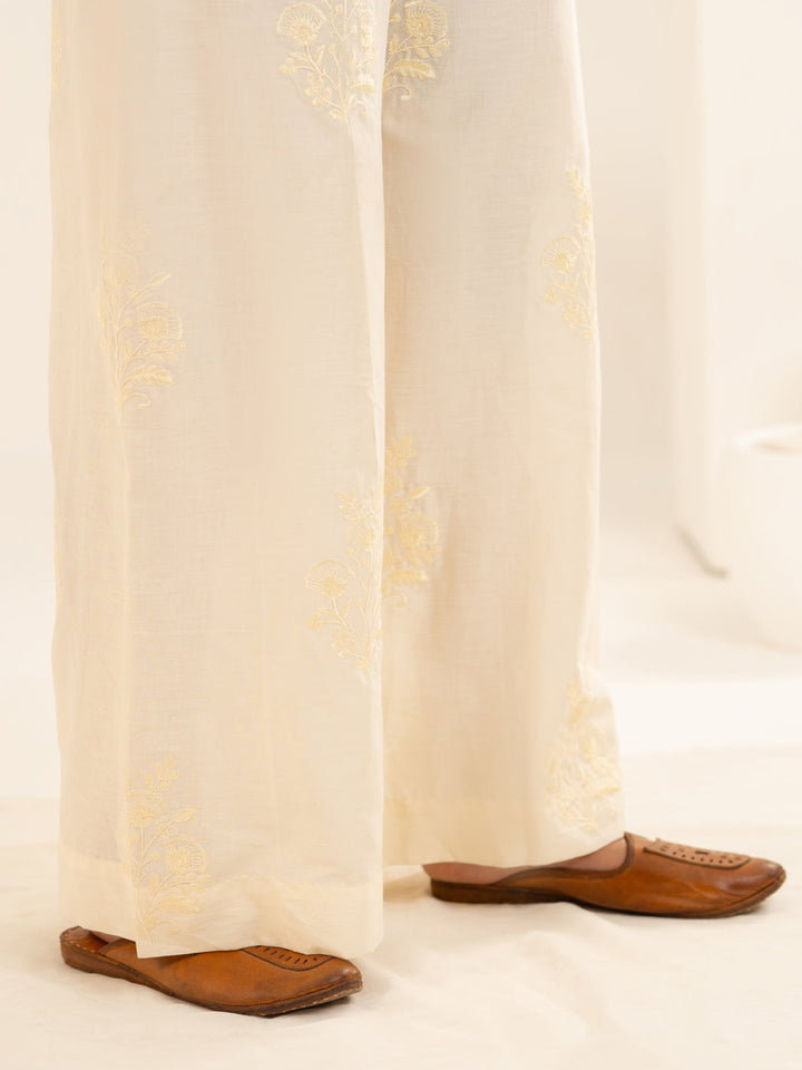 Lawn Off White Trouser - Almirah