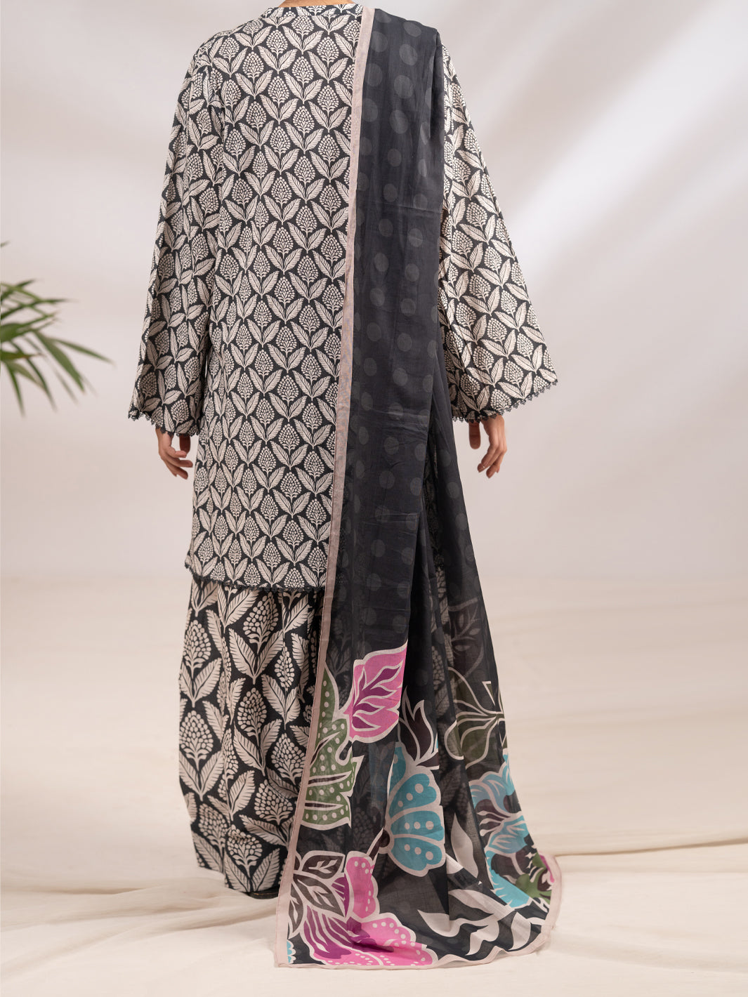 Grey Stitched Suit - Almirah