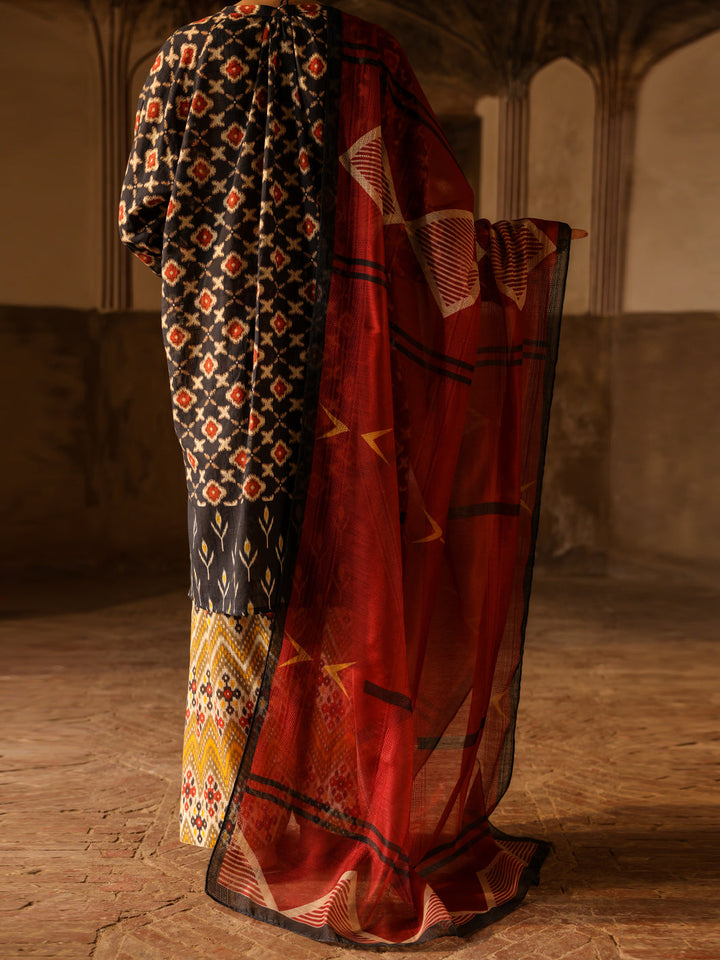 Square Dobby Black Stitched Suit - Almirah