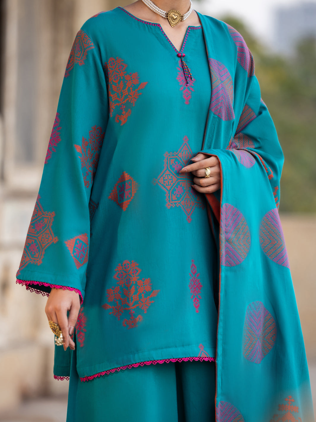 Yarn Dyed Green Stitched Suit - Almirah