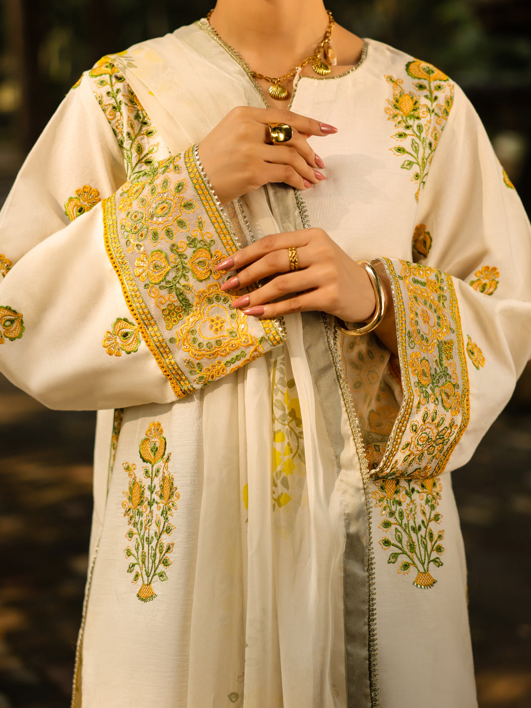 Lawn Off White Unstitched Suit - Almirah