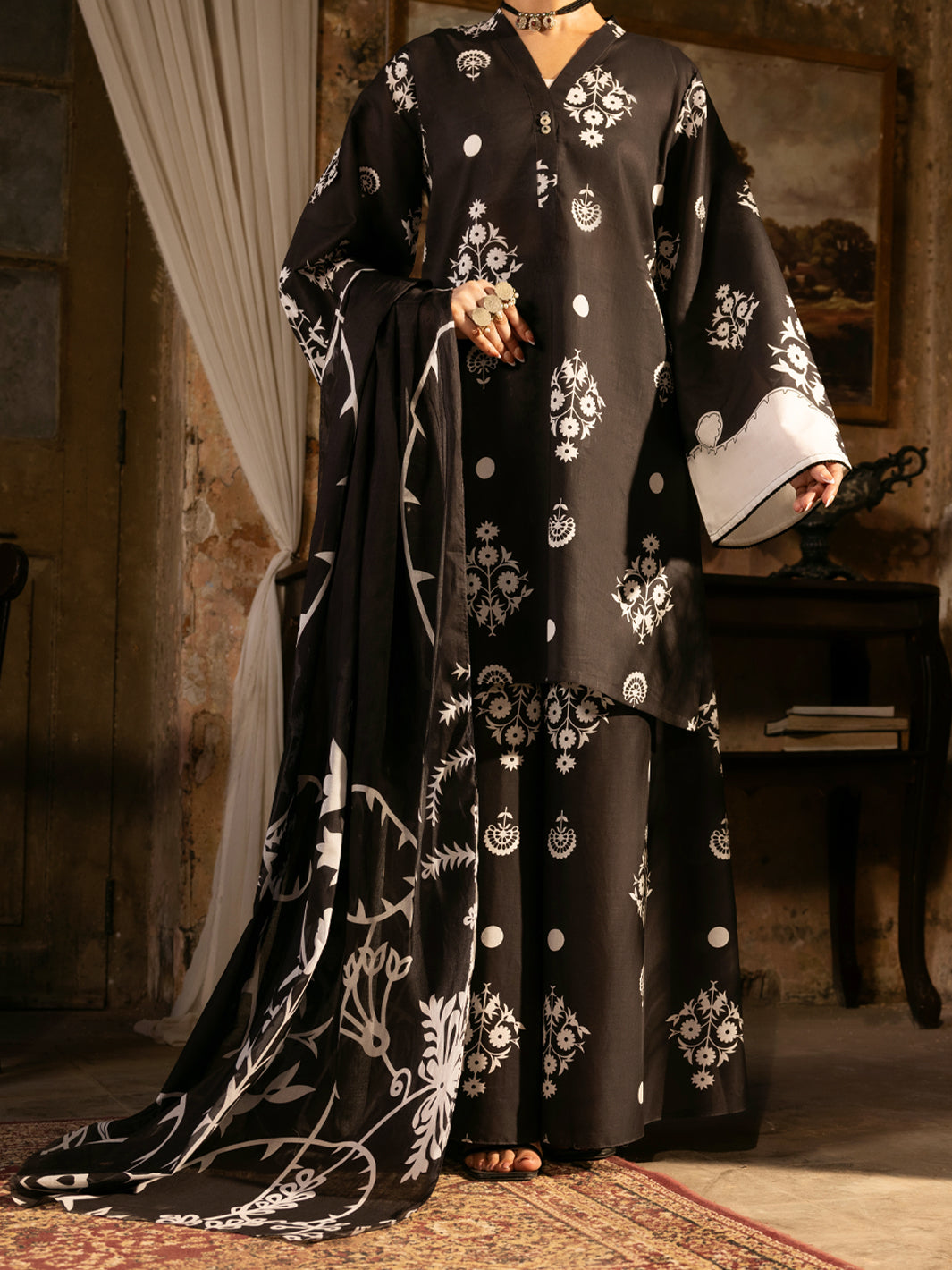 Cotton Lawn Black Unstitched Suit - Almirah
