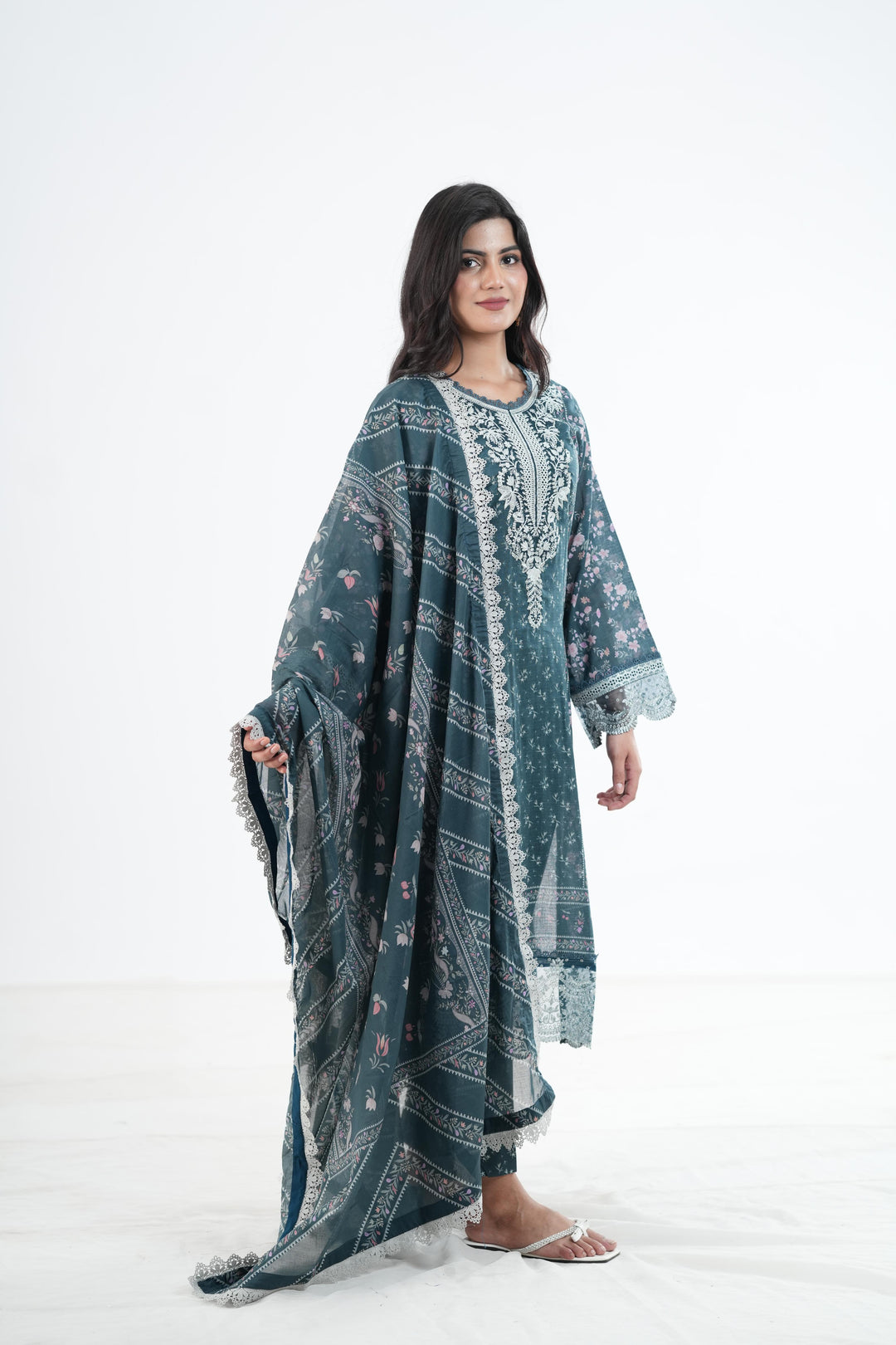 Lavia - Aabyaan Printed Stitched
