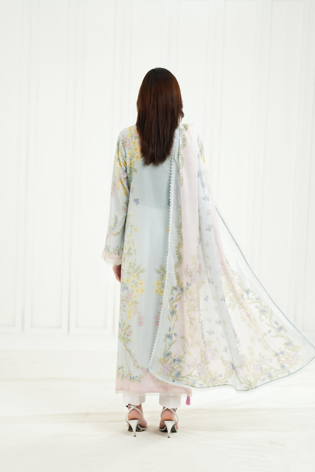 Avya - Zarposh Sundaze Stitched