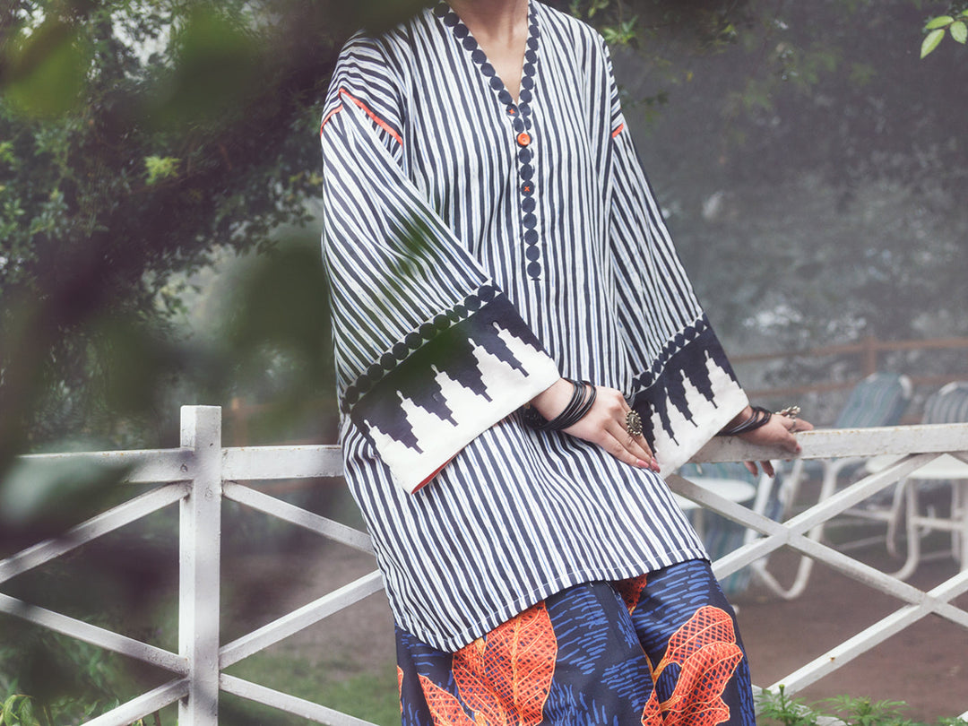 Cambric Black White Stitched Suit - Almirah