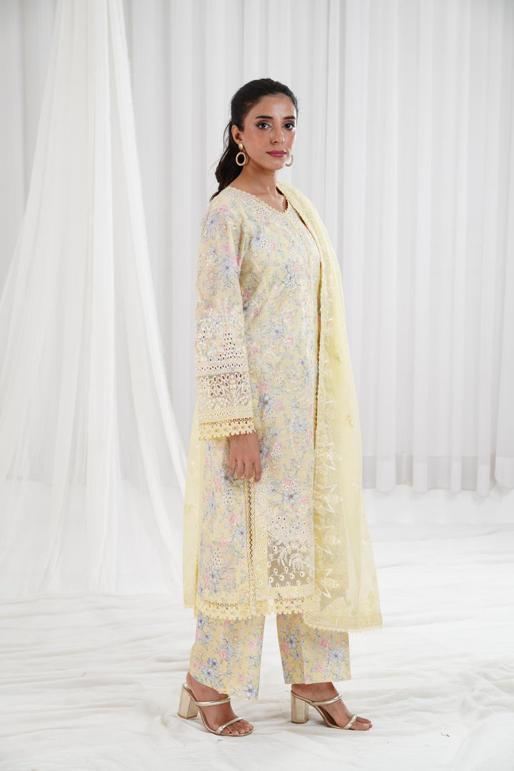 Baroque - Afrozeh Summer Together Stitched