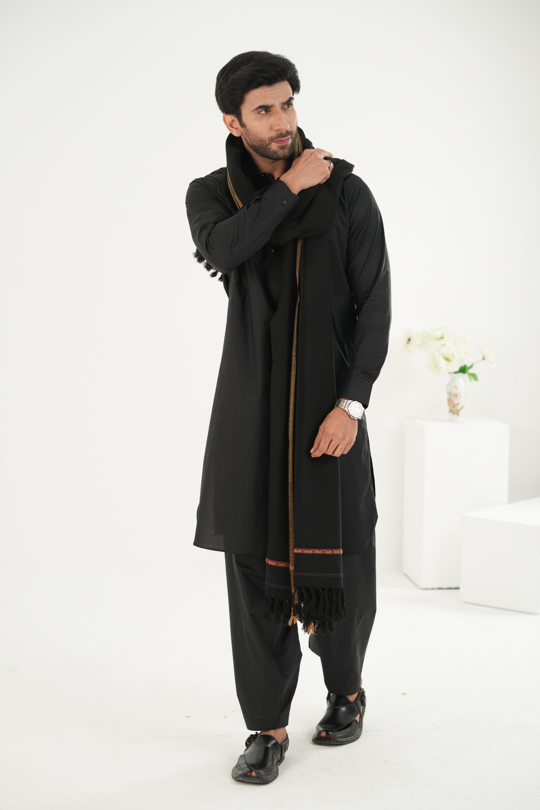 Premium Black Dhussa Wool Shawl - Jiah