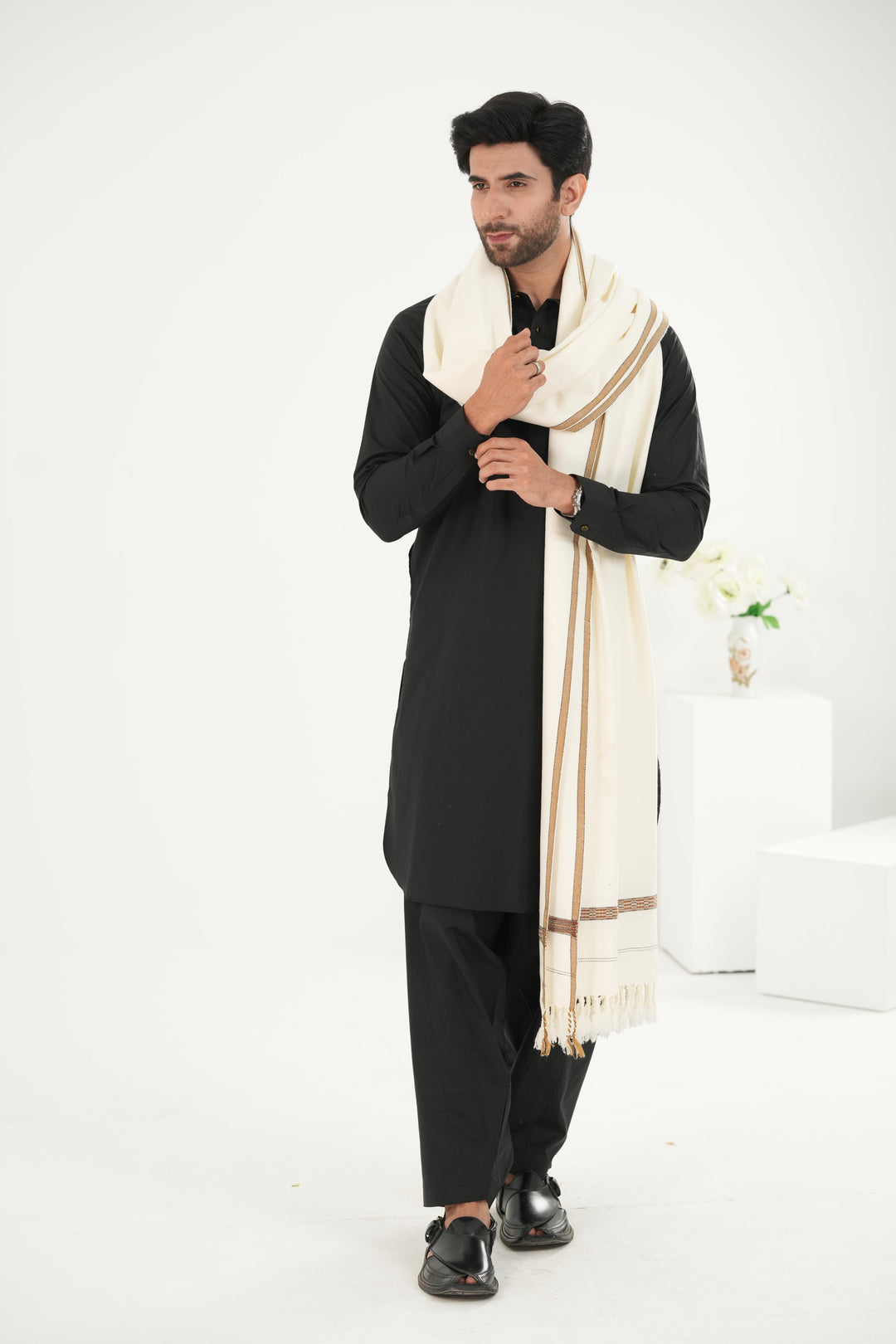 Premium Off White Dhussa Wool Shawl - Jiah