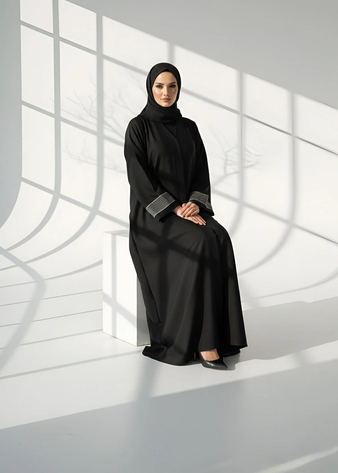 Black Sanaya Abaya