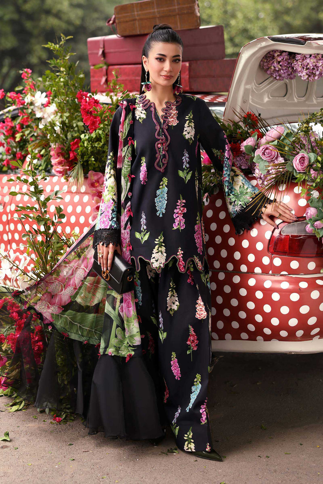 Embroidered Lawn Black Stitched Suit - Maria B M Print '26