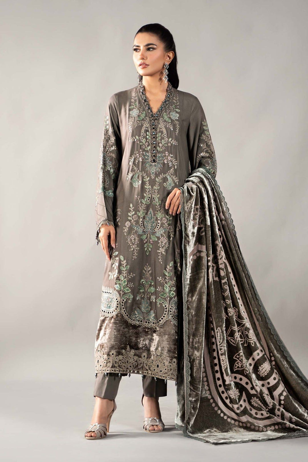 Design 09 - Maria B Winter Luxe Stitched