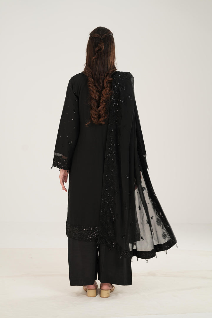 Dark Whisper - Farasha Essence Formals Stitched